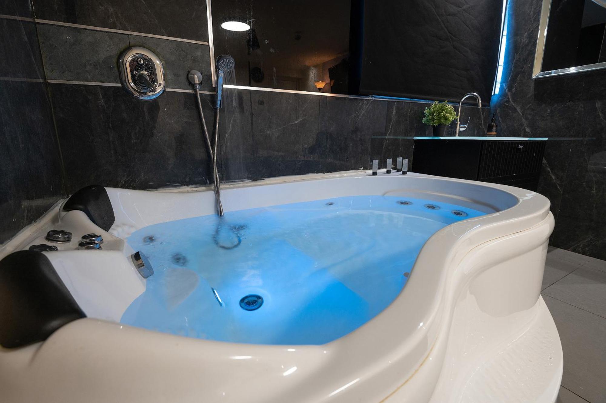 Lago Suites Hotel Jerusalem Eksteriør bilde
