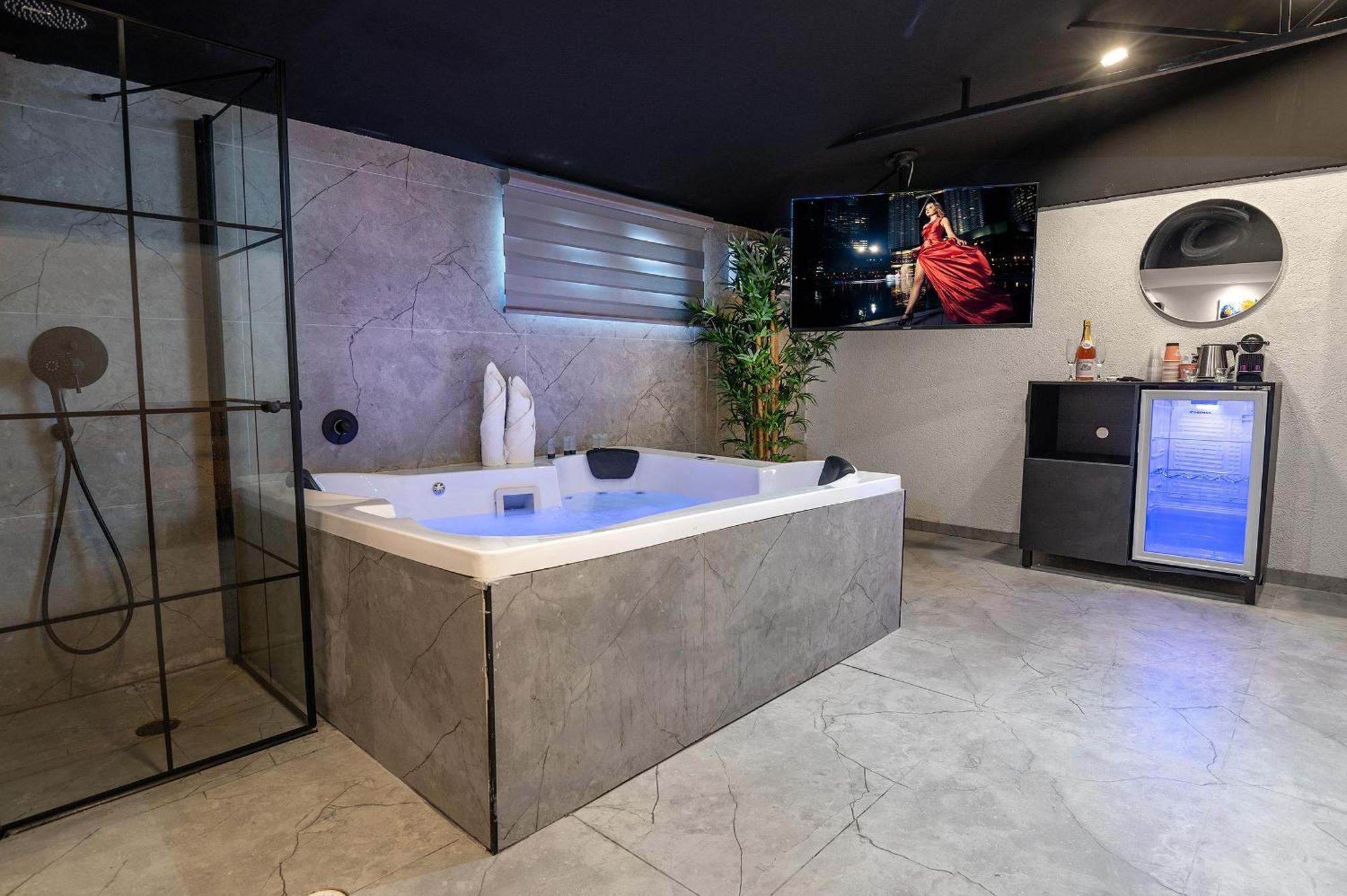 Lago Suites Hotel Jerusalem Eksteriør bilde
