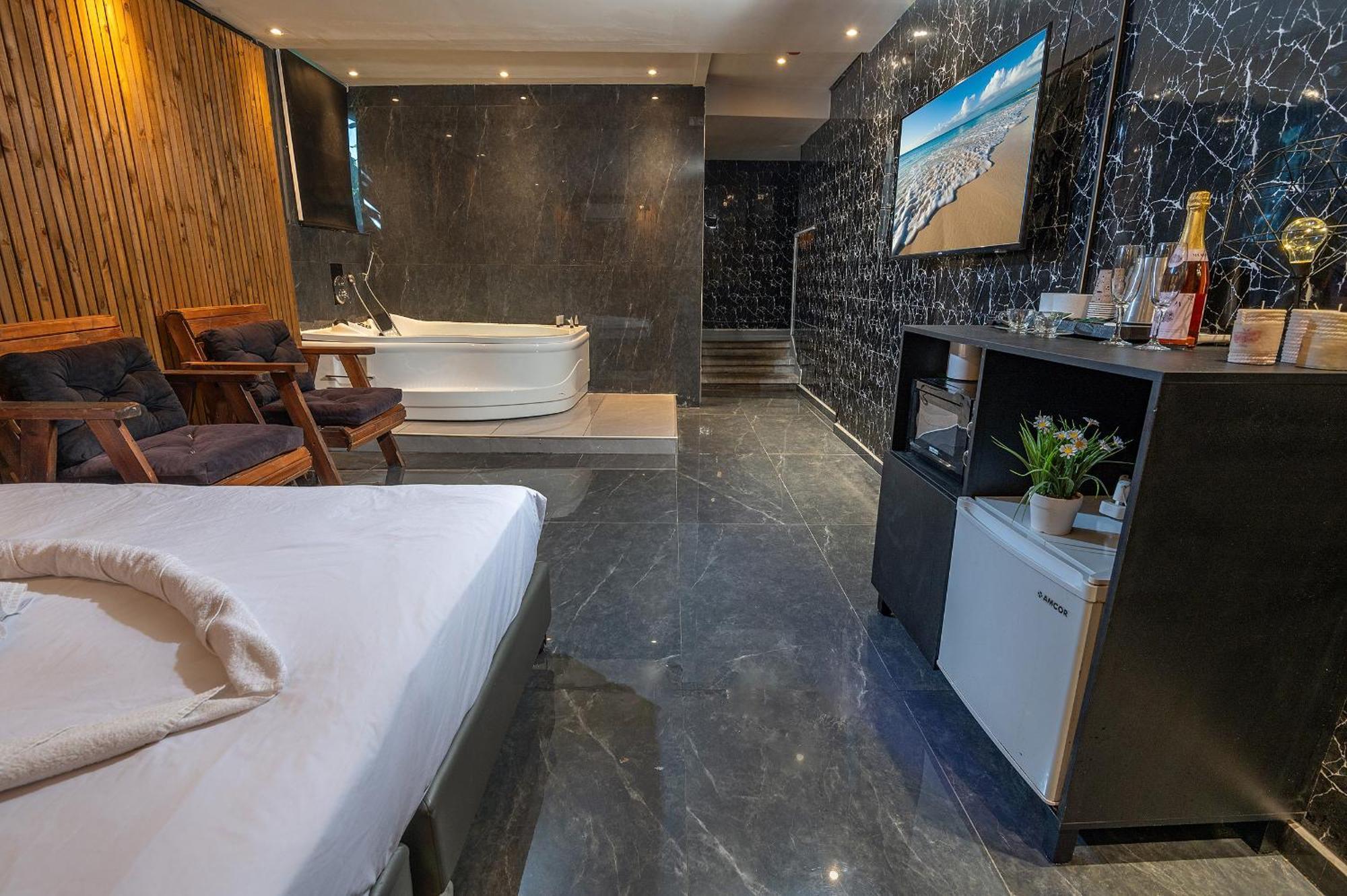 Lago Suites Hotel Jerusalem Eksteriør bilde